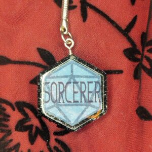 Sorcerer kulcstartó -  Fekete, narancssárga folttal