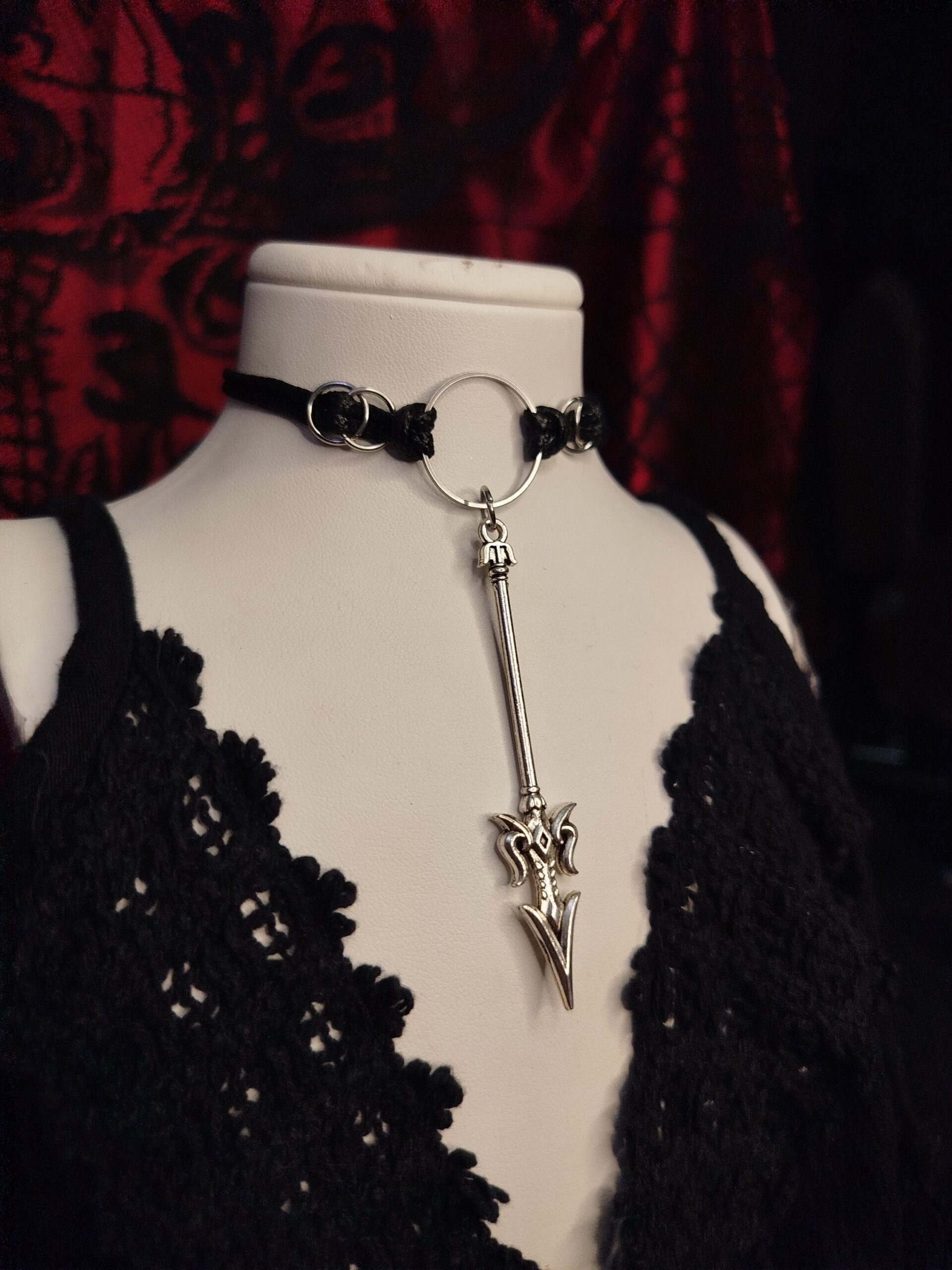 Triton Nemesacél műbőr choker és nyaklánc egyben - Image 3