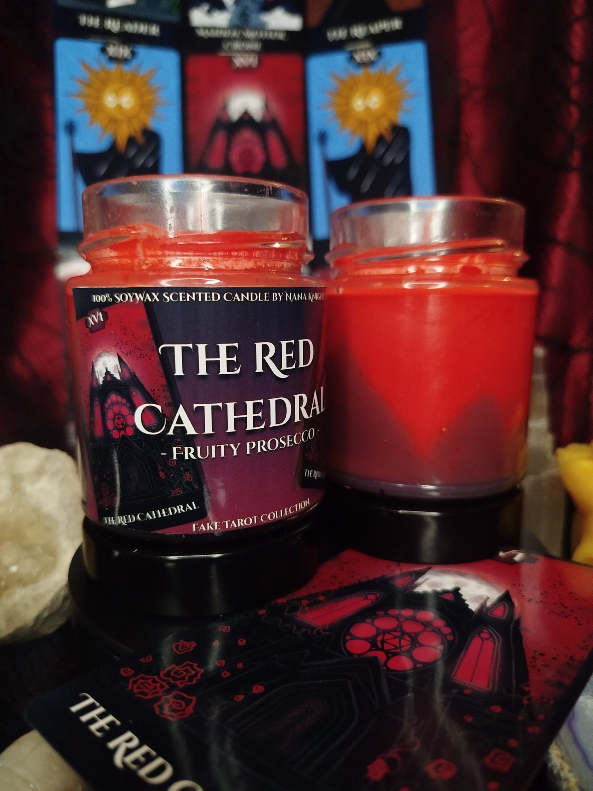 The Red Cathedral - A Vörös Katedrális - szójaviasz illatgyertya a Hamis Tarot Kollekcióból - Image 2