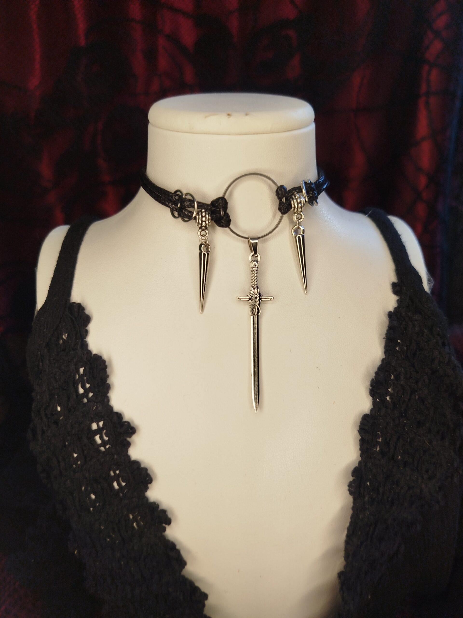 Bladesinger Nemesacél műbőr choker és nyaklánc egyben