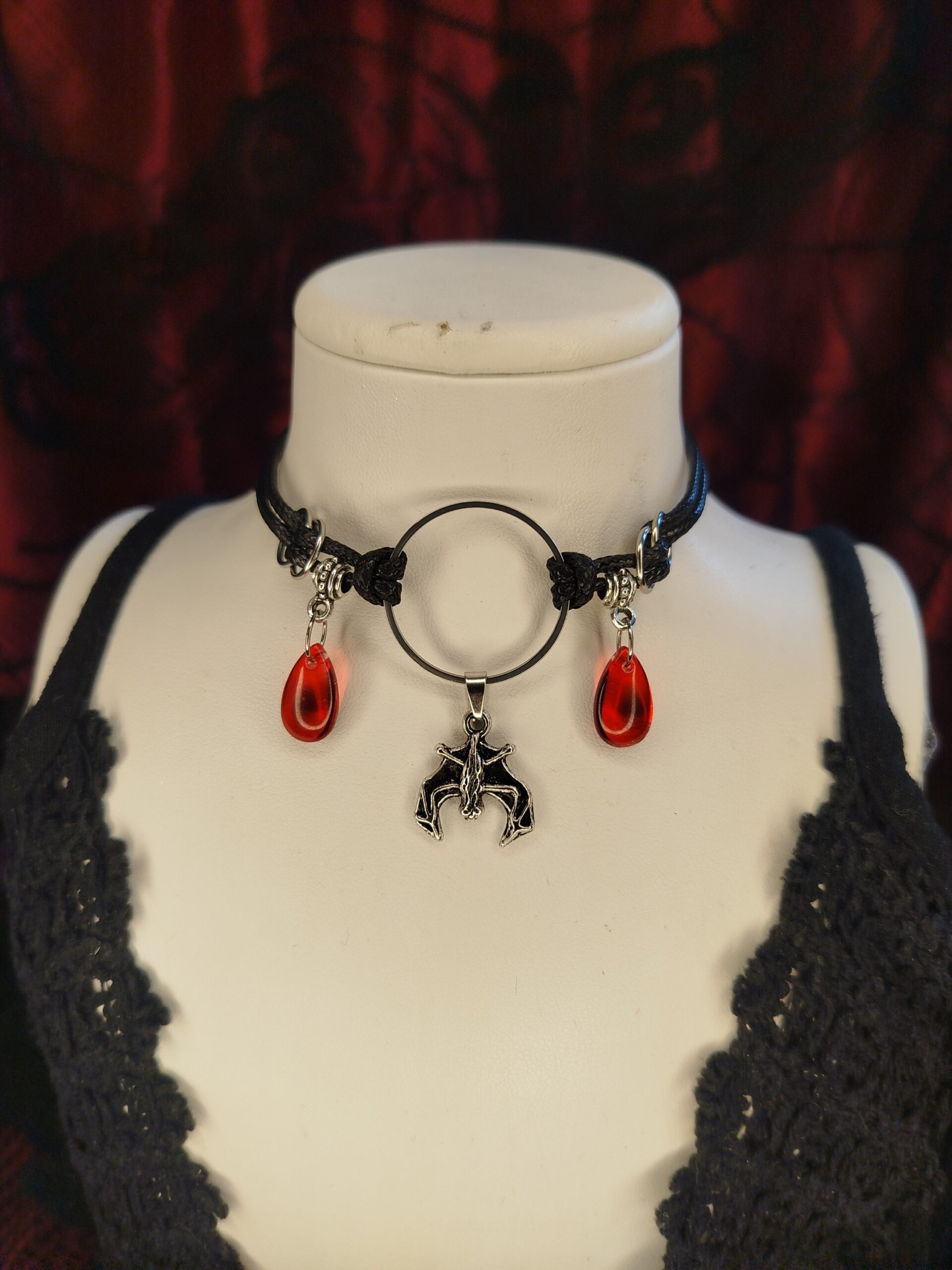 Vampire Nemesacél műbőr choker és nyaklánc egyben