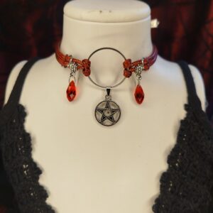 Crimson Witch Nemesacél műbőr choker és nyaklánc egyben